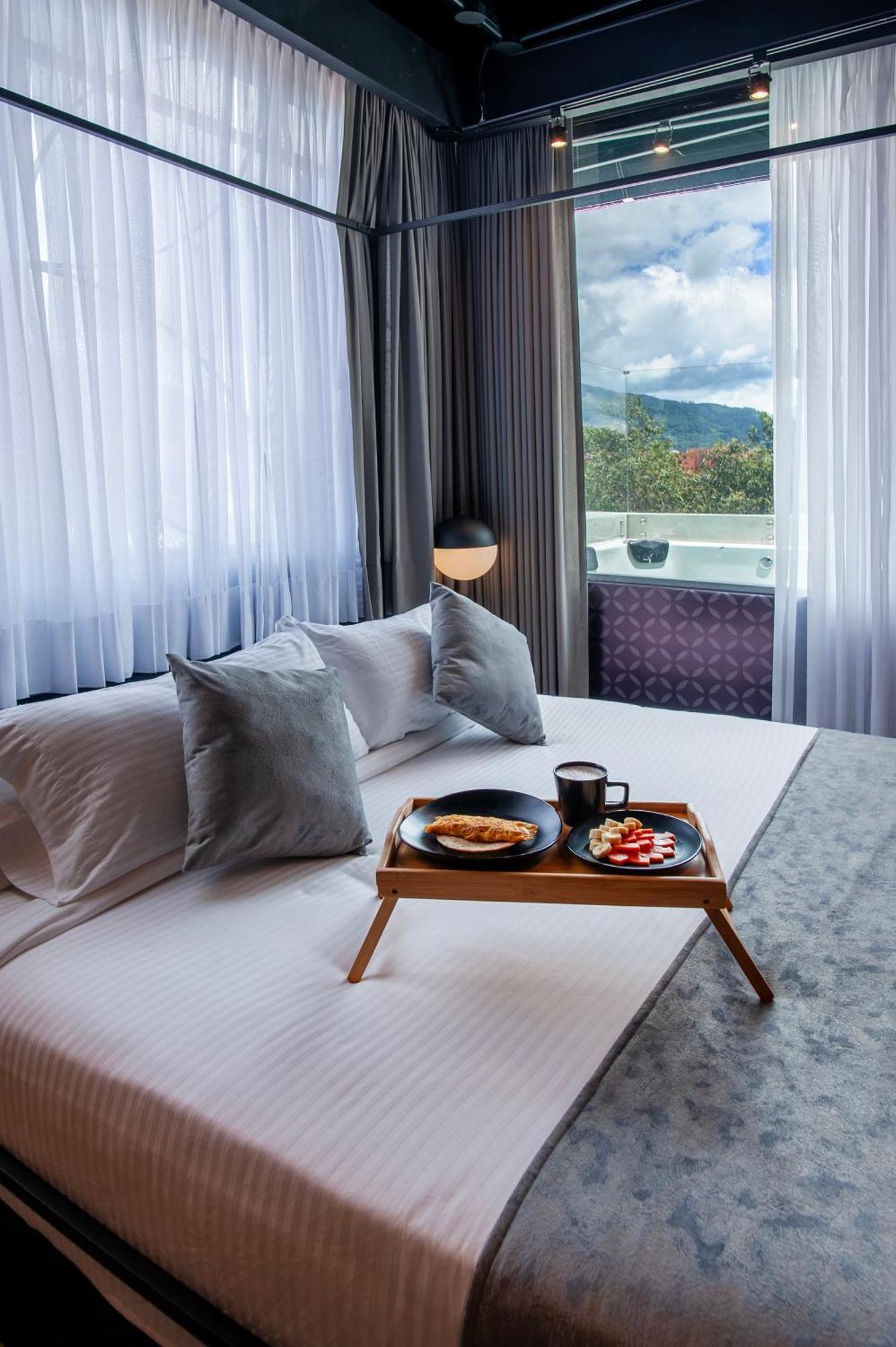 Hemma Bogota Country Luxury Suites Hotel Bagian luar foto